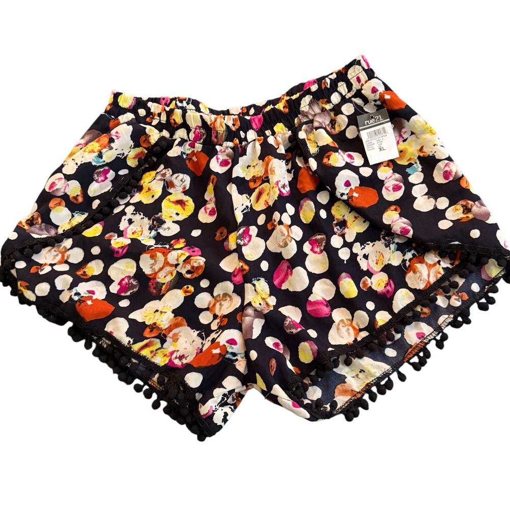 Rue21 Shosha Floral Pom Pom Trim Shorts XL SH15P028‎ NWT